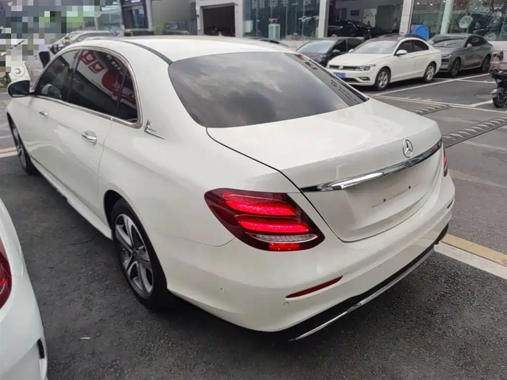 Mercedes-Benz E-Class 2019 E 260 L Sport фото 5