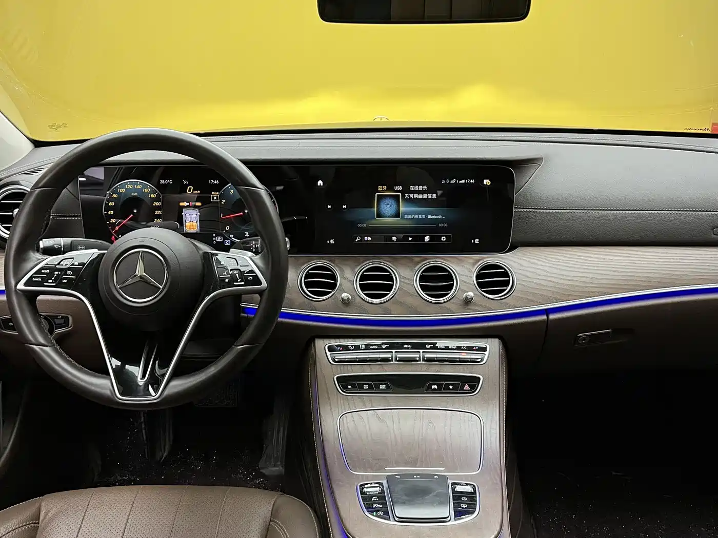 Mercedes-Benz E-Class 2023 E 300 L Luxury фото 5