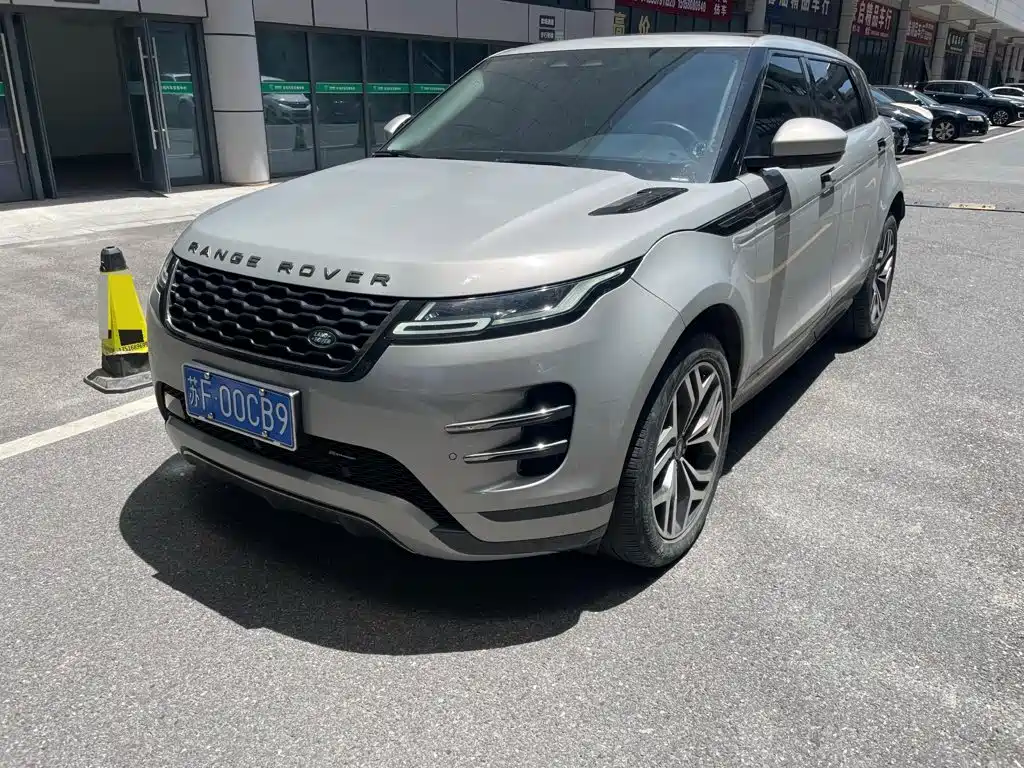 Land Rover Range Rover Evoque 2022 Range Rover Evoque L 249PS R-Dynamic Luxury Edition