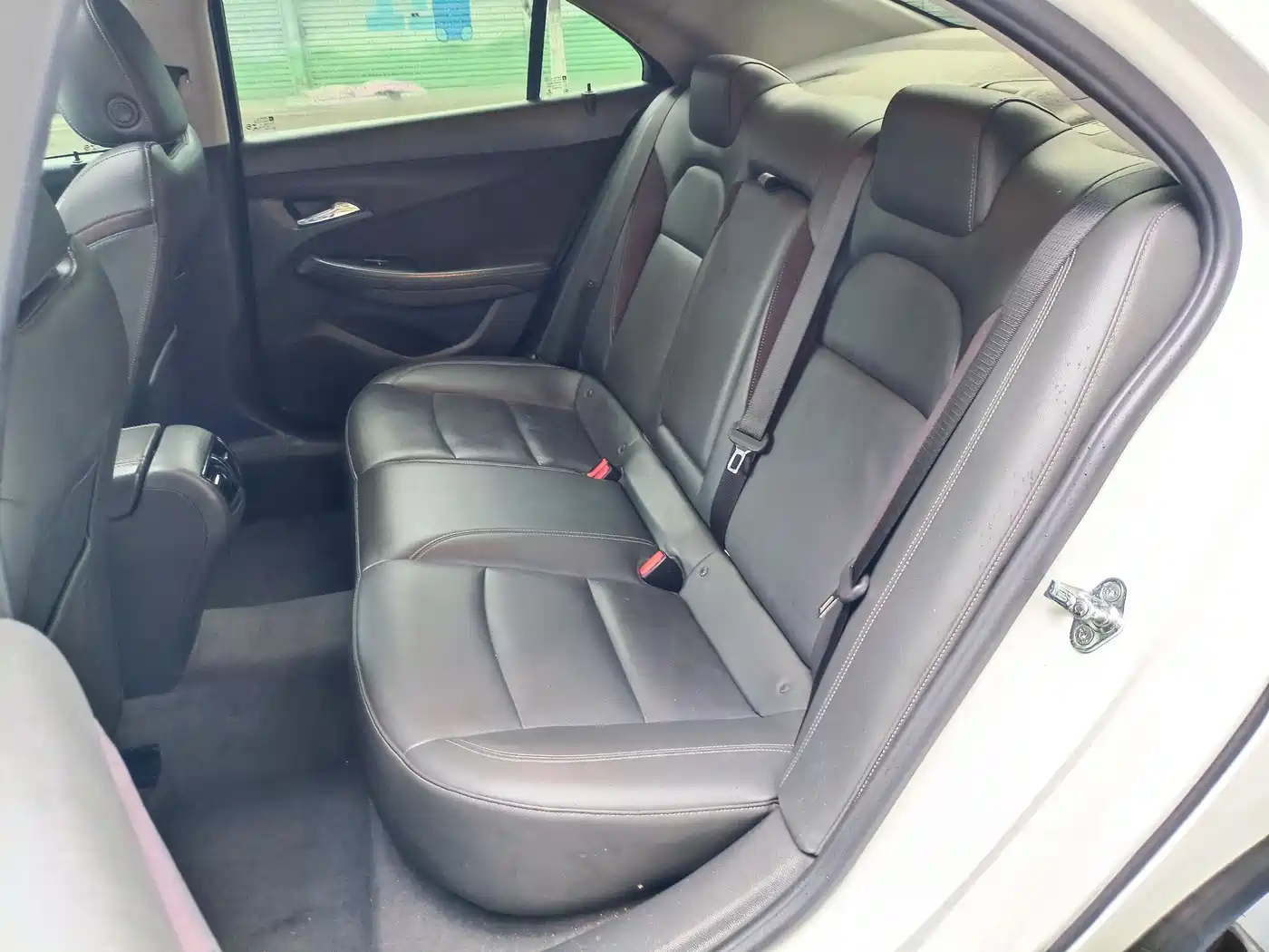 Chevrolet Malibu 2016 1.6T Automatic Luxury Edition фото 33