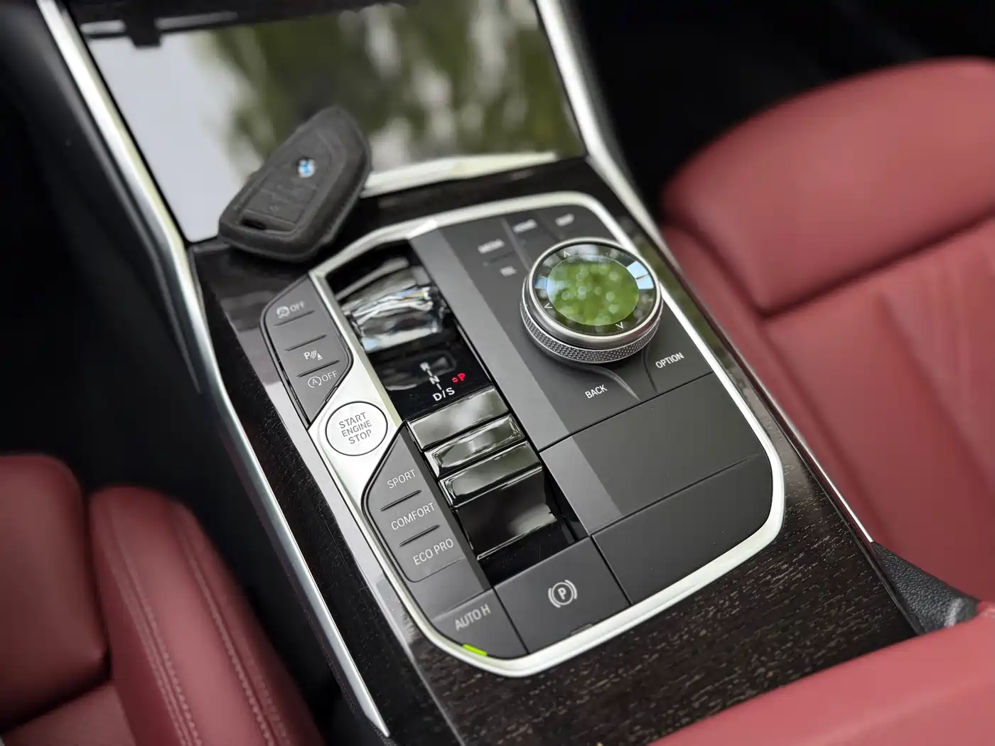 BMW 3 Series 2024 325Li M Sport Package фото 15