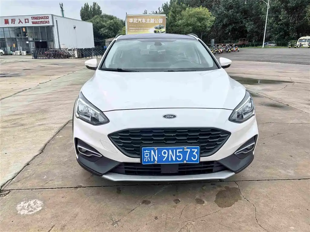 Ford Focus Active 2020 2020 EcoBoost 180 Auto Trendy Edition