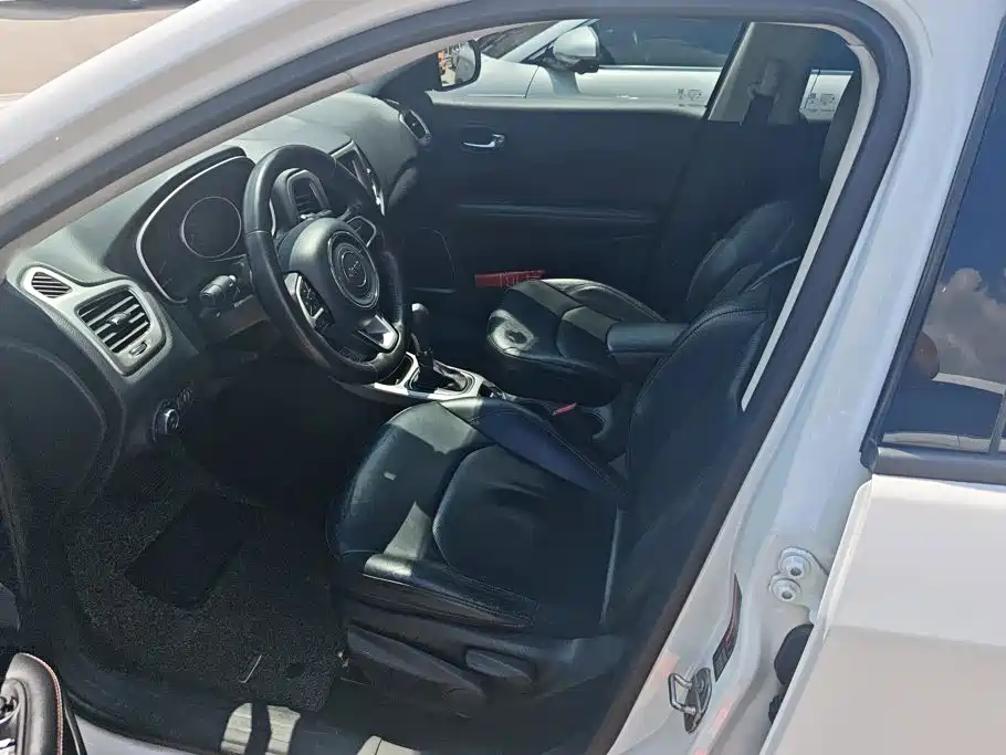 Jeep Compass 2017 2017 200T Automatic Family Edition