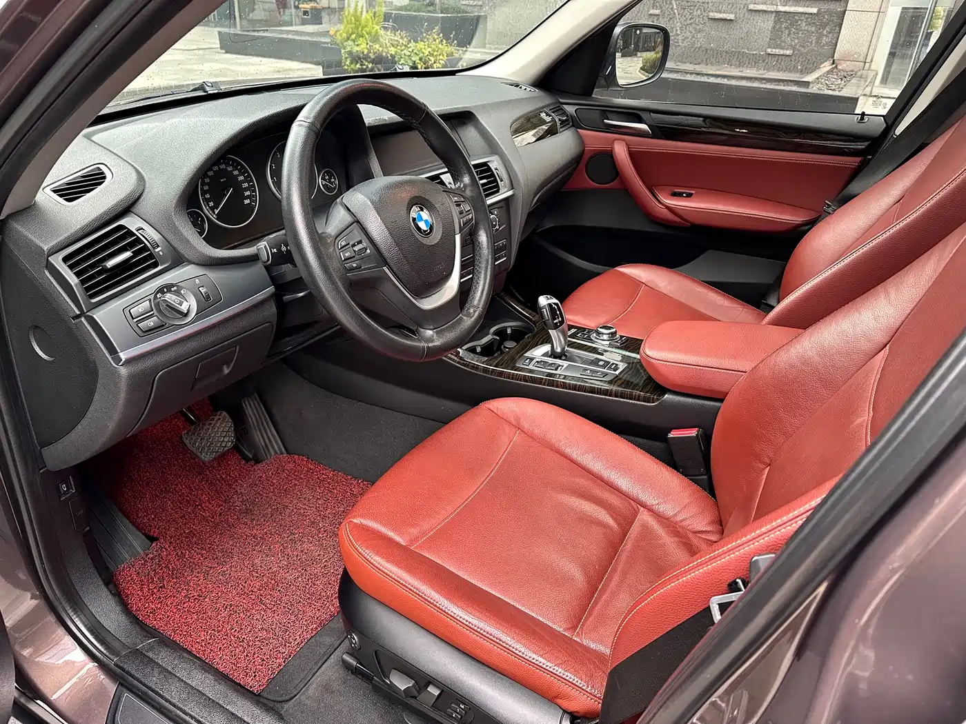 BMW X3 (Import) 2013 xDrive28i Leading фото 7