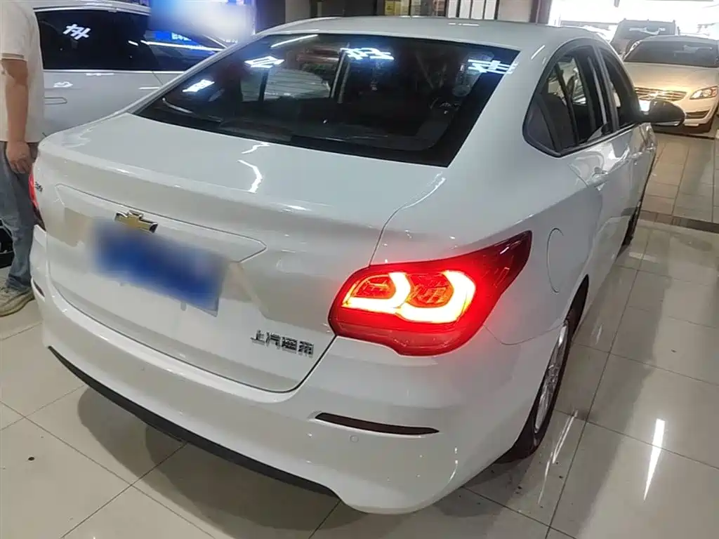 Chevrolet Cavalier 2019 320 Automatic Joy Edition фото 7