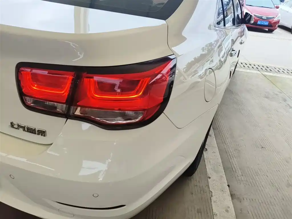 Chevrolet Malibu 2018 530T Automatic Trend Edition фото 8