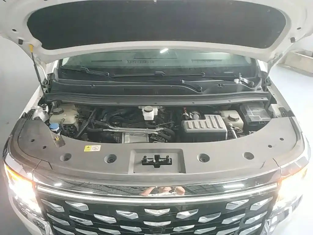 JAC Refine Refine RF8 PHEV 2024 2024 Smart Edition 1.5T 150KM Flagship (LFP)