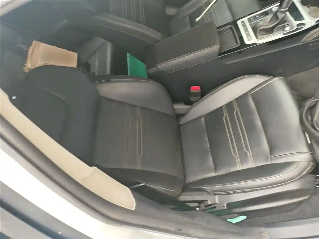BYD Qin 2019 1.5L Automatic Luxury Edition фото 25