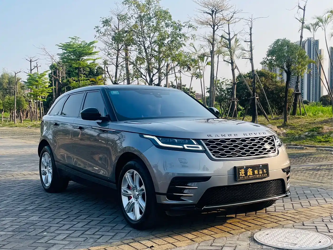 Land Rover Range Rover Velar 2020 P250 R-DYNAMIC S фото 3