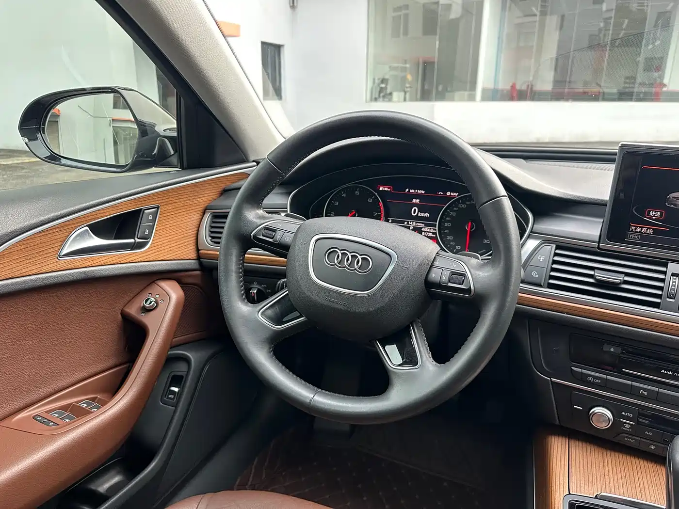 Audi A6L 2018 30th Anniversary 30 FSI Style фото 34