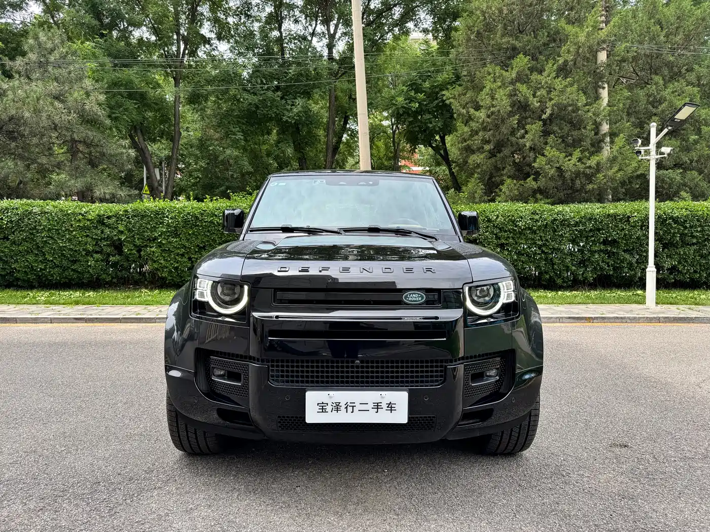 Land Rover Defender 2023 130 3.0T P400 X фото 2
