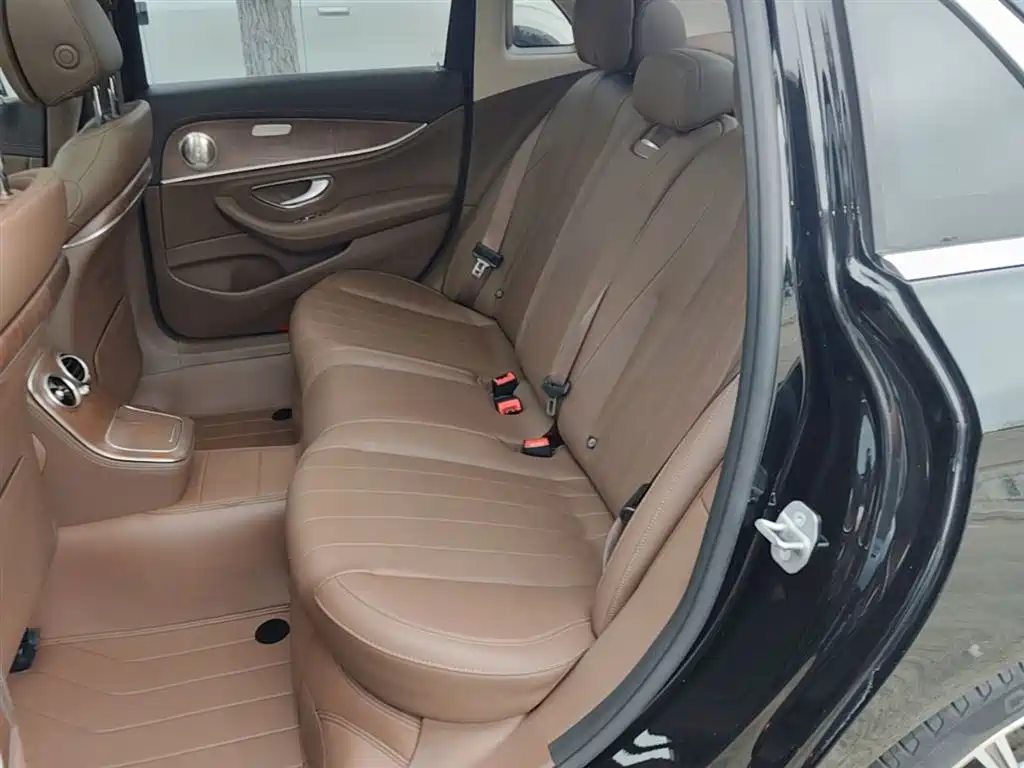 Mercedes-Benz E-Class 2023 Facelift E 300 L Fashion фото 17