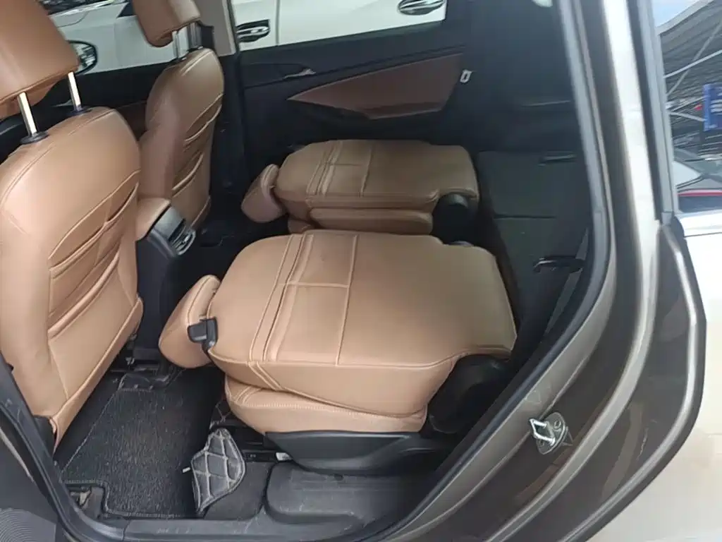 BUICK GL6