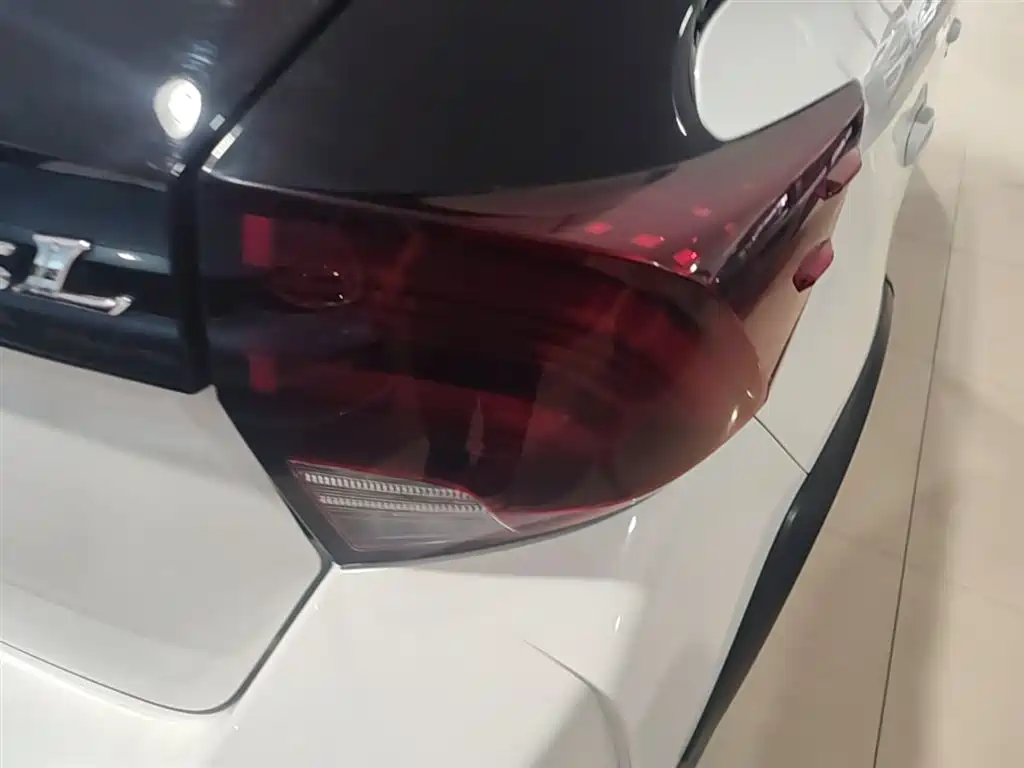 Toyota YARiS L Zhi Xuan 2022 Zhi Xuan X 1.5L CVT Luxury PLUS Edition фото 8