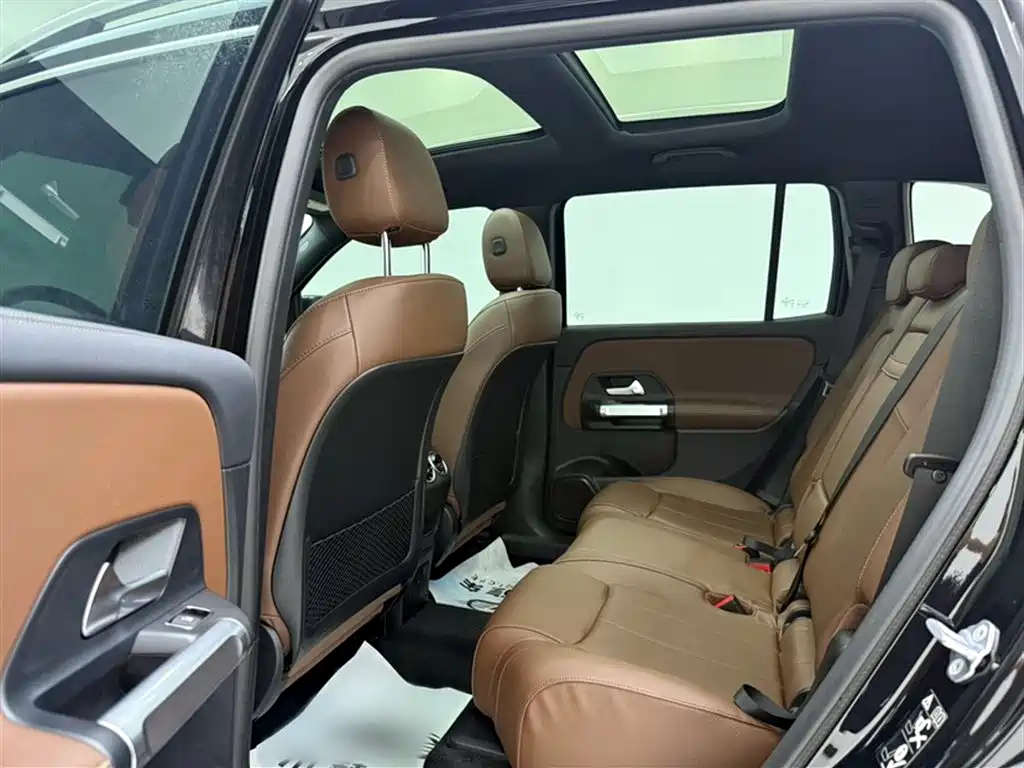 Mercedes-Benz GLB 2023 GLB 220 Dynamic фото 10
