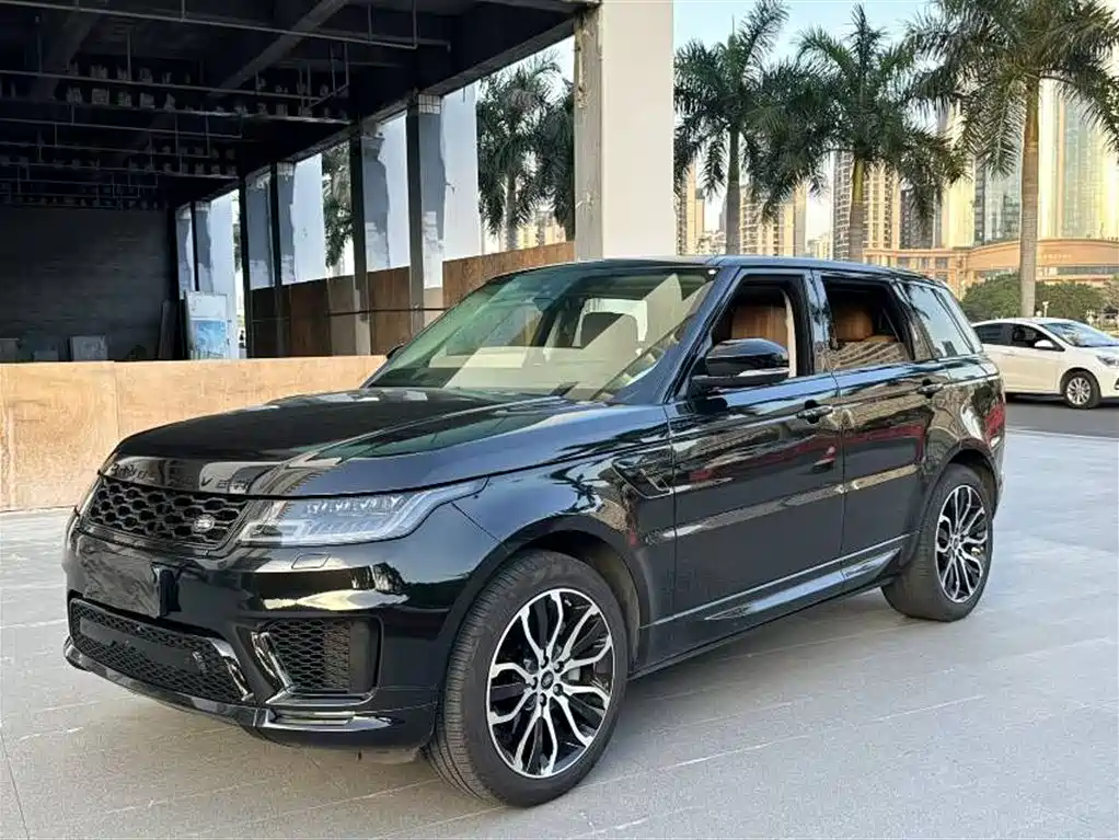Land Rover Range Rover Sport 2021 3.0 L6 Gloss Black Edition