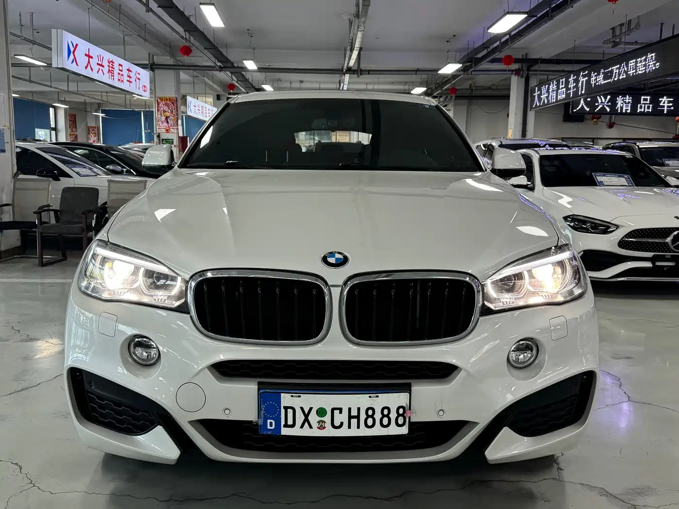 BMW X6 2018 xDrive28i фото 2