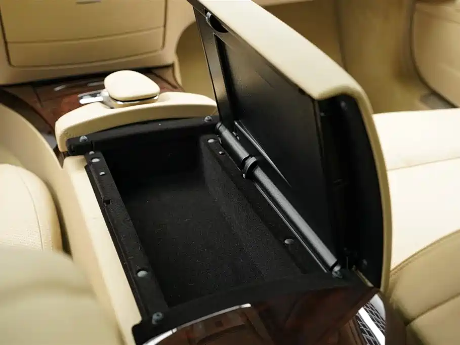 Mercedes-Benz S-Class 2011 S 350 L CGI фото 19