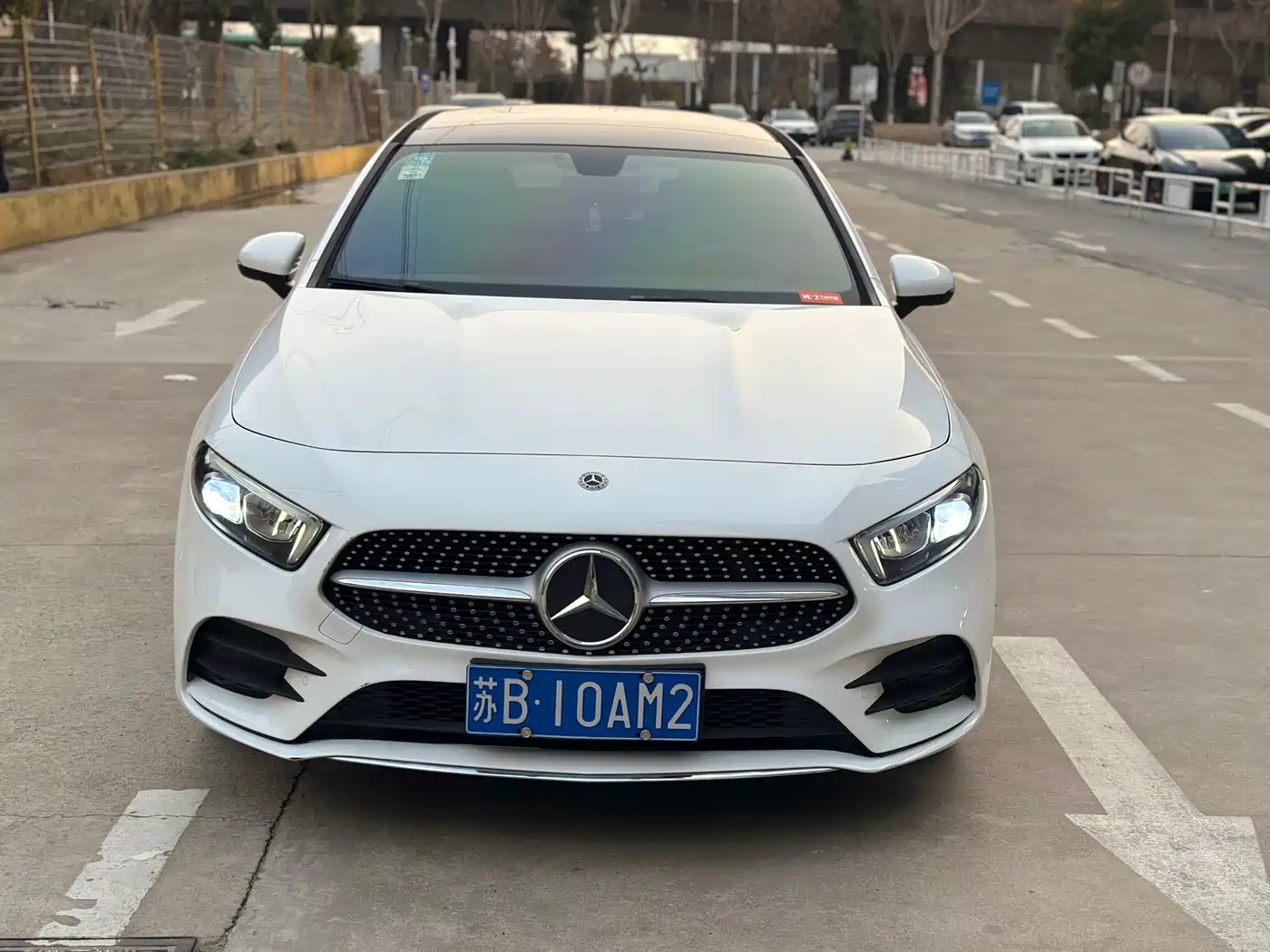 Mercedes-Benz A-Class 2019 Facelift A 200 L Sports Sedan фото 2