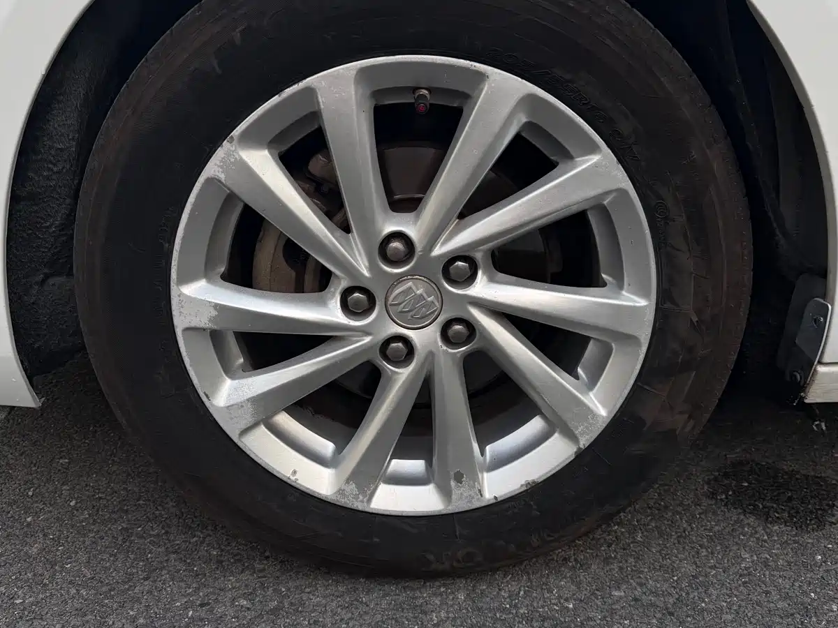 Buick Verano 2017 Sedan 15S Automatic Leading фото 20