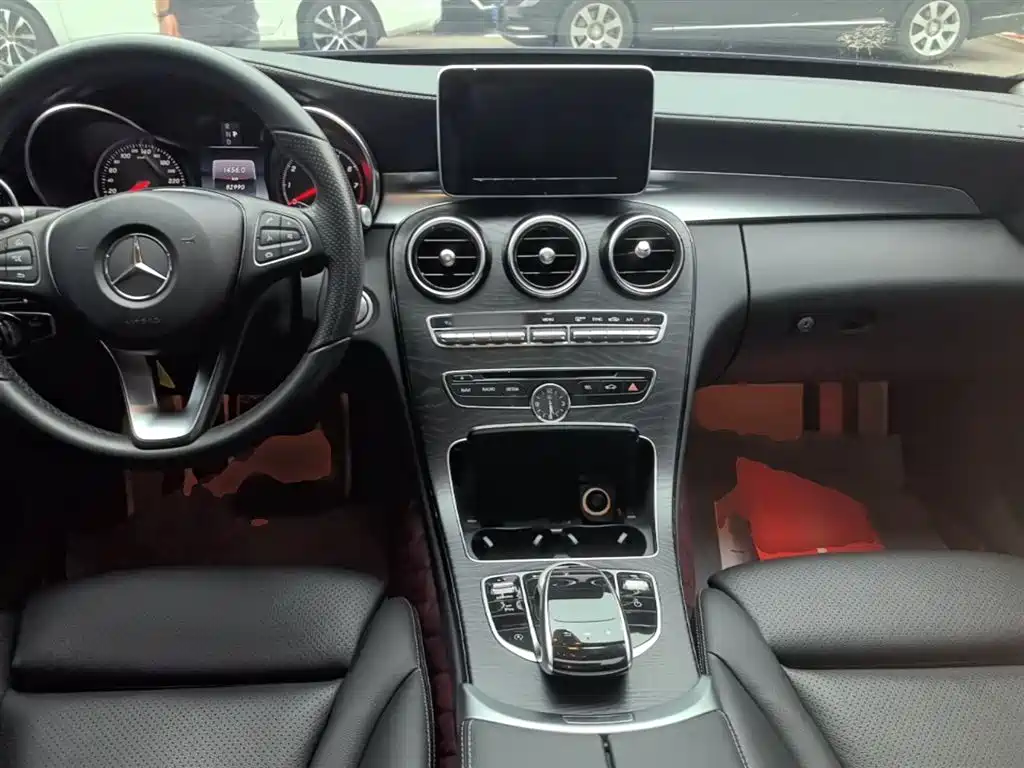 Mercedes-Benz C-Class 2018 C 200 L Sport Edition фото 10