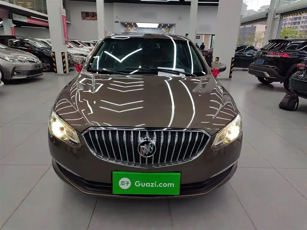 Buick Excelle 2016 15N Automatic Elite фото 3