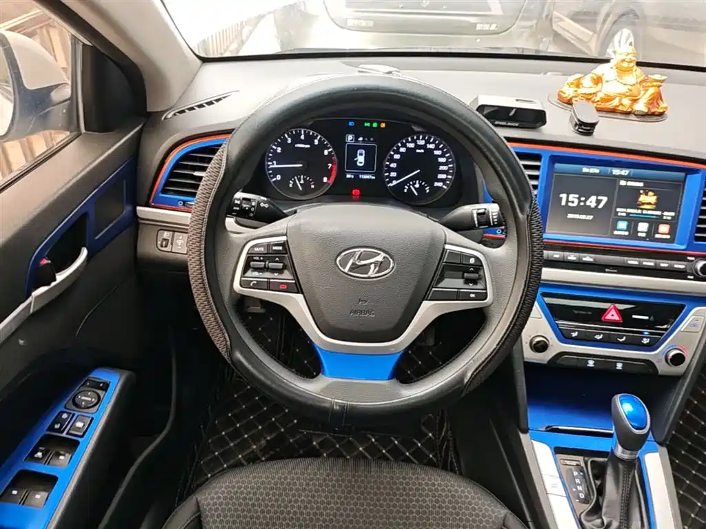 Hyundai Elantra 2016 Model 1.6L Automatic Smart Elite фото 11