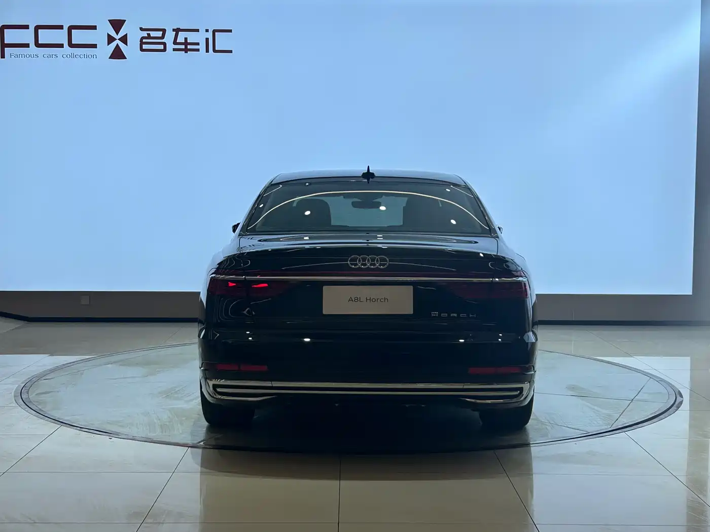 Audi A8 2022 A8L Horch Founder's Edition Legendary фото 5