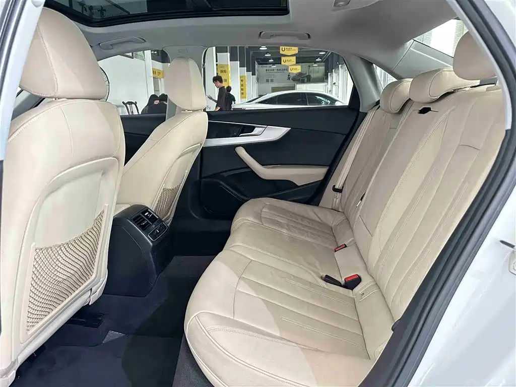 Audi A4L 2017 40 TFSI Fashion Edition фото 5