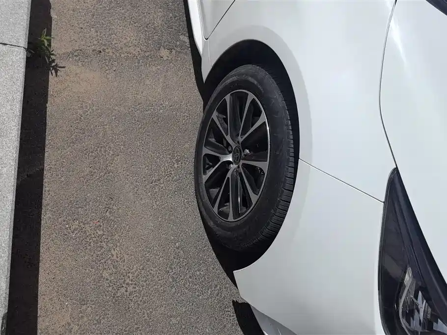 Toyota Levin 2023 TNGA 1.5L CVT Progressive фото 6