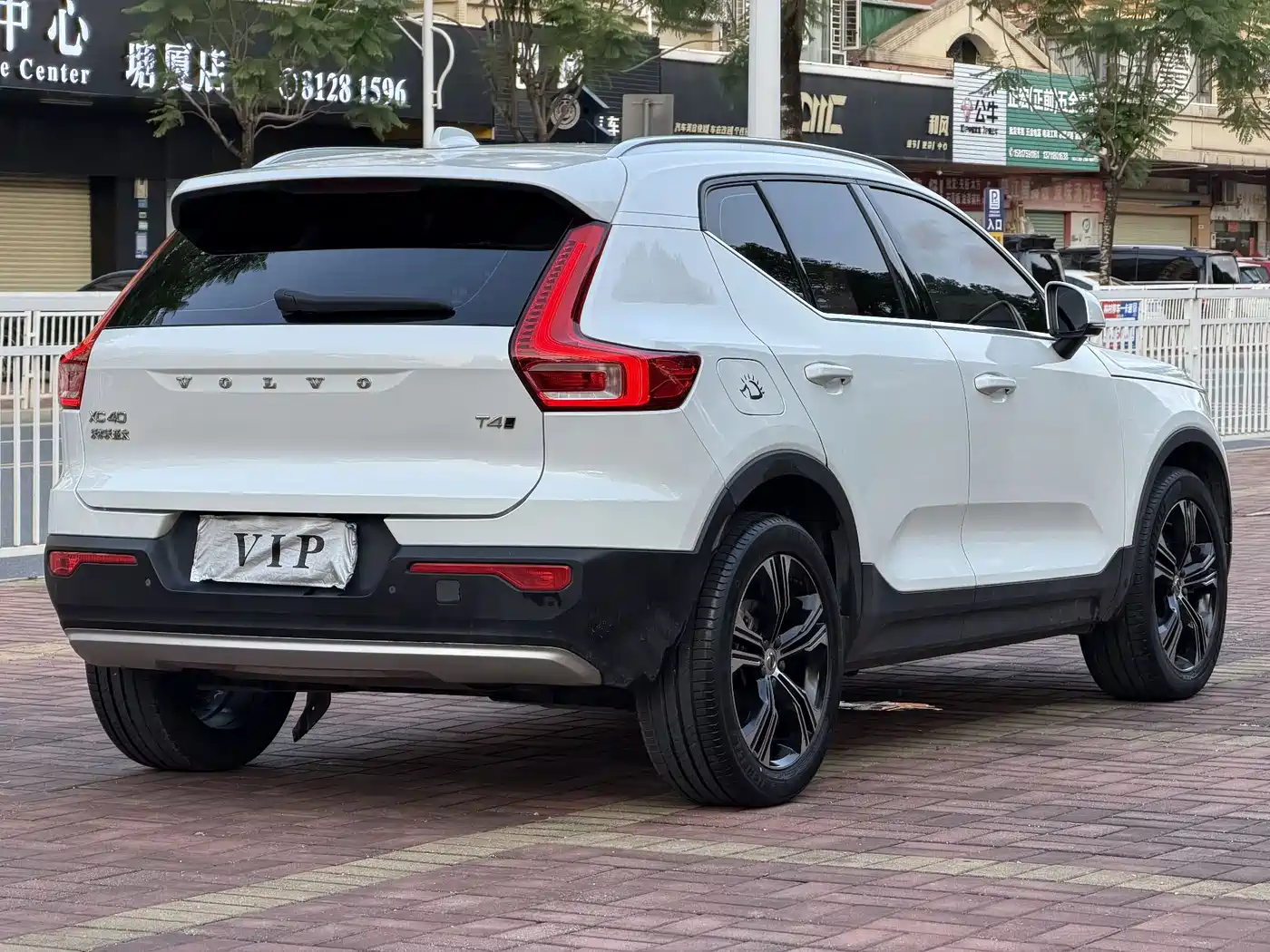 Volvo XC40 2021 T4 AWD Smart Luxury Edition фото 4
