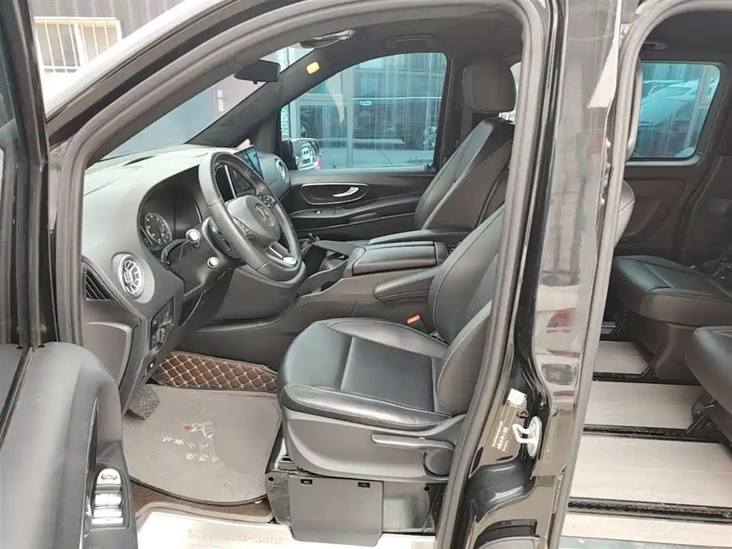 Mercedes-Benz Vito 2018 2.0T Business Edition China VI фото 15