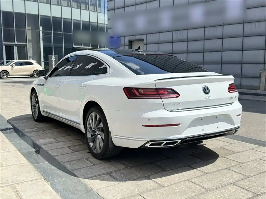 Volkswagen FAW-Volkswagen CC 2021 380TSI Eye-catching Edition фото 13