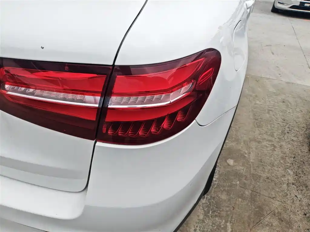Mercedes-Benz GLC 2019 GLC 260 L 4MATIC Dynamic фото 8