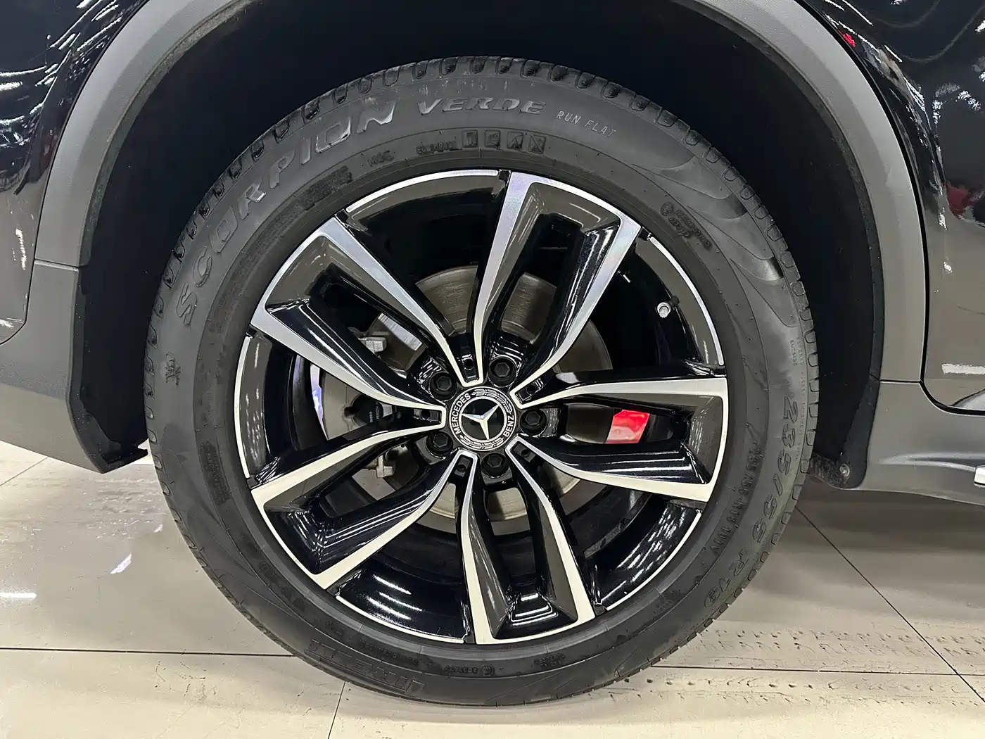 Mercedes-Benz GLC 2022 Model GLC 300 L 4MATIC Dynamic Edition фото 13