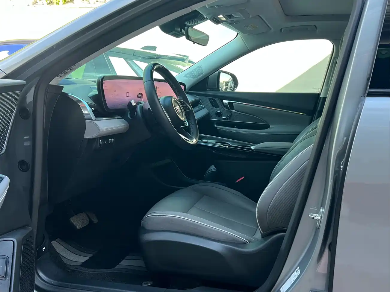 Buick E5 2023 Premium Standard Range Edition фото 6