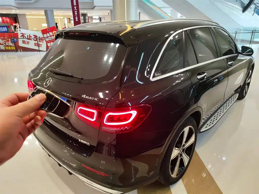Mercedes-Benz GLC 2022 Facelift GLC 300 L 4MATIC Dynamic Collector's Edition фото 3