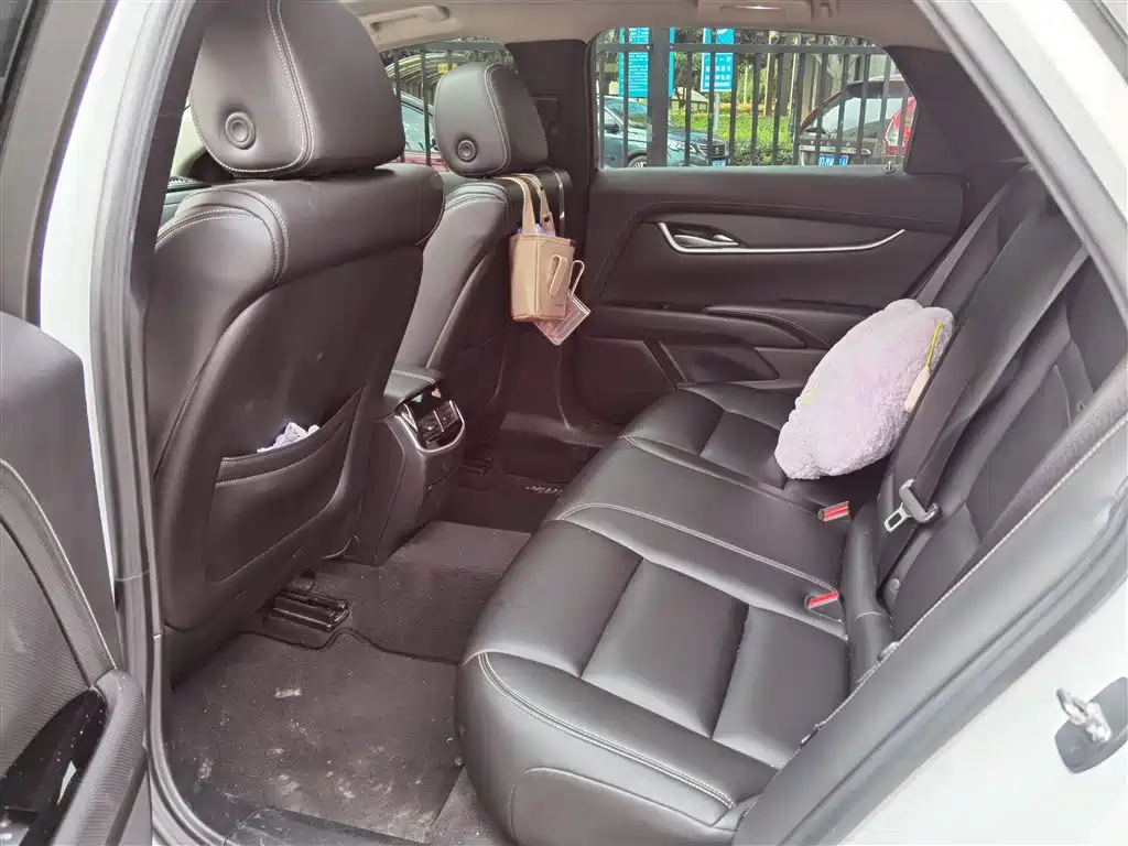 Cadillac XTS 2018 28T Technology фото 9