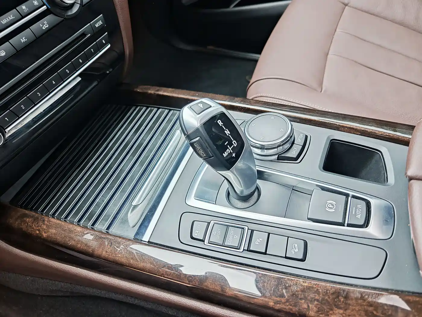 BMW X5 (Import) 2015 xDrive28i фото 11