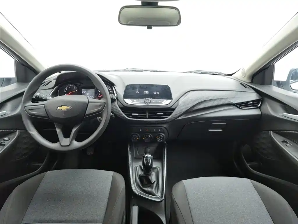 CHEVROLET KOVOZ