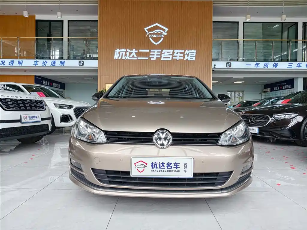 Volkswagen Golf 2017 230TSI Auto Luxury Millionth Anniversary Edition фото 2