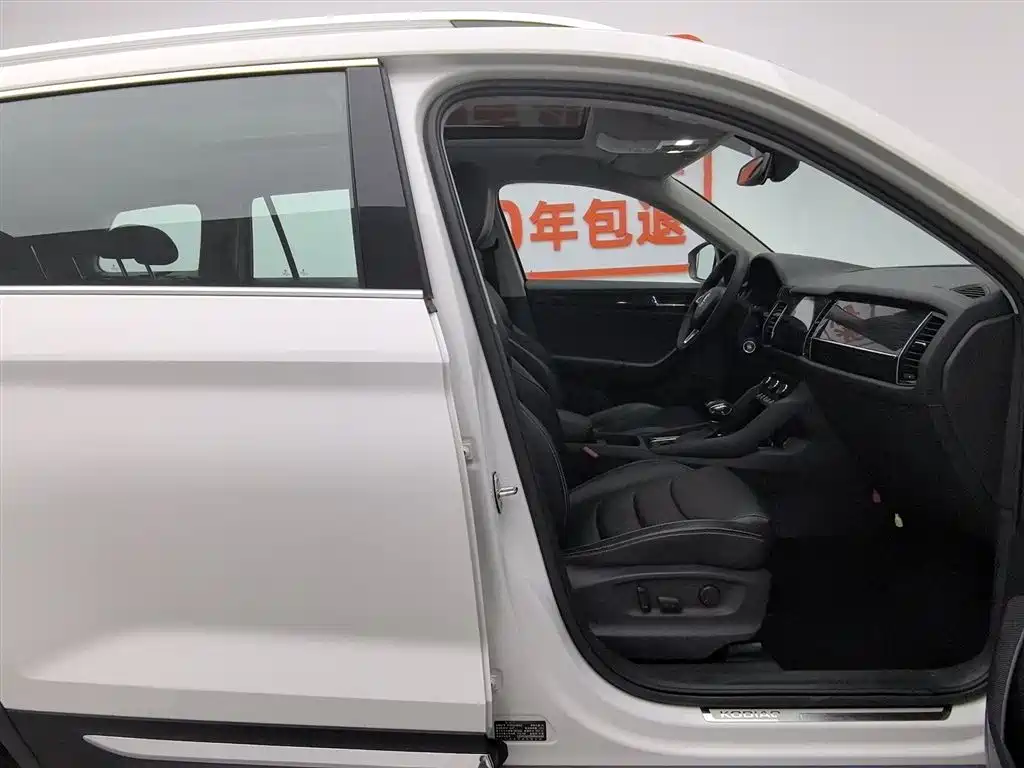 Škoda Kodiaq 2018 TSI330 5-seat FWD Luxury Premium фото 23