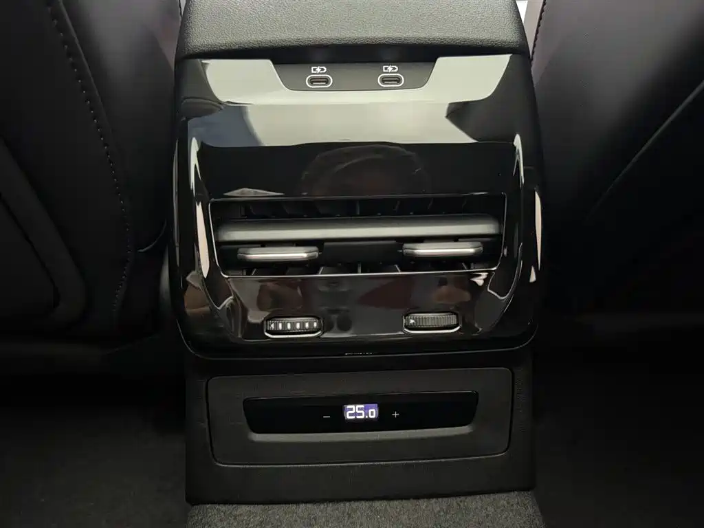 AUDI A5L