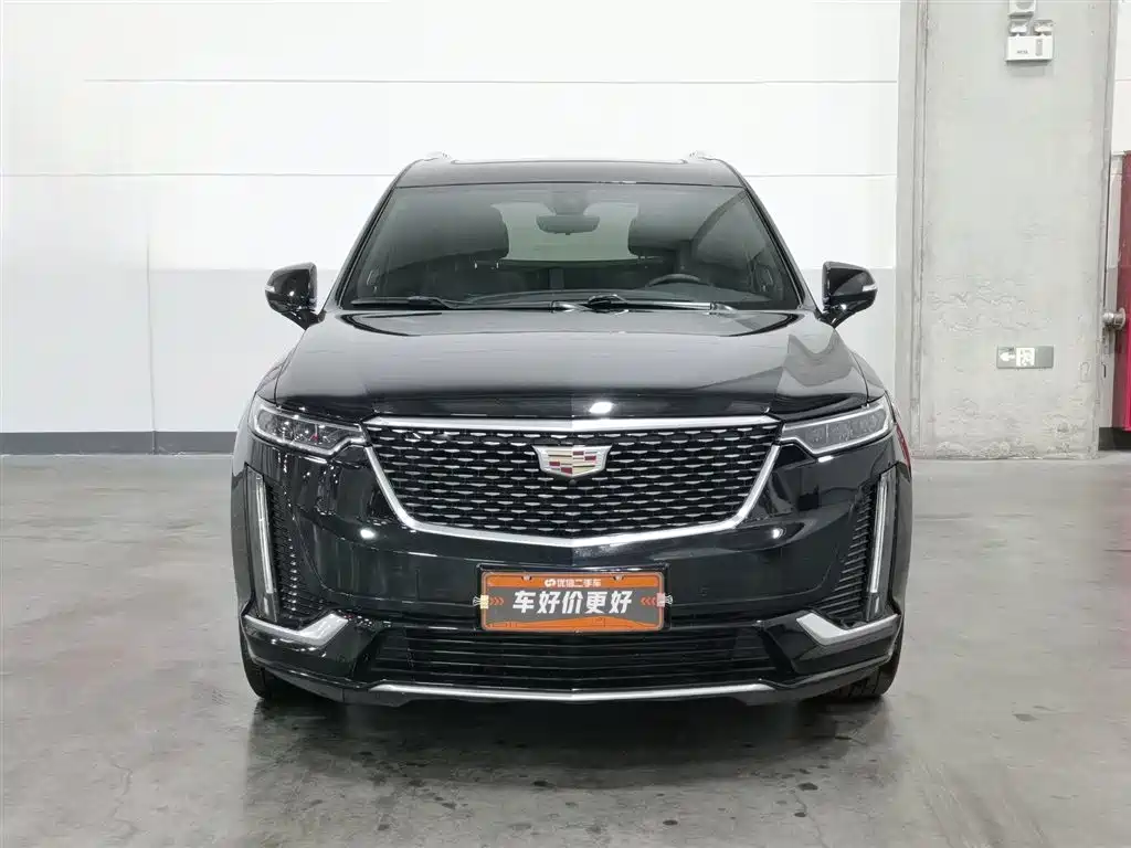 Cadillac XT6 2022 2.0T 6-Seater 4WD Luxury Edition фото 3