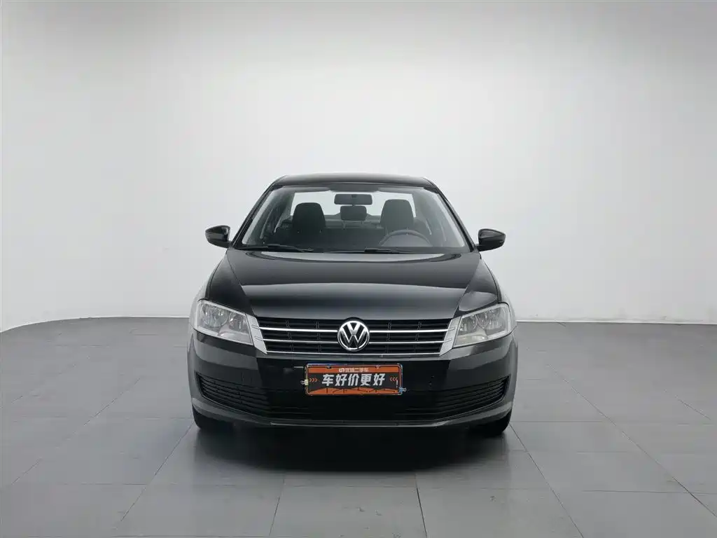 Volkswagen Lavida 2013 Facelift Classic 1.6L Manual Trend фото 3