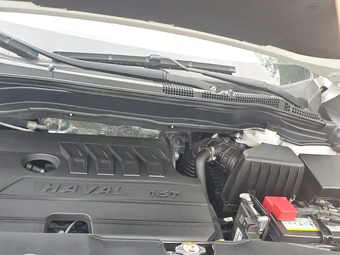Haval M6 2021 PLUS 1.5T DCT Luxury Smart Connect фото 13