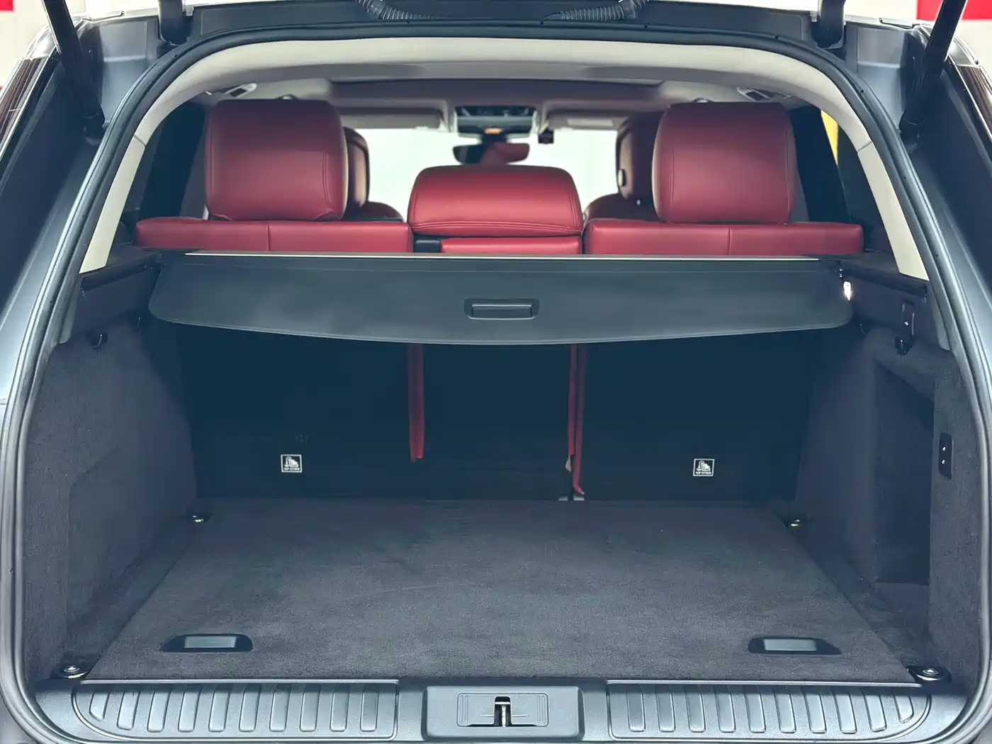 Land Rover Range Rover Sport 2019 3.0 SC V6 Special Edition фото 22