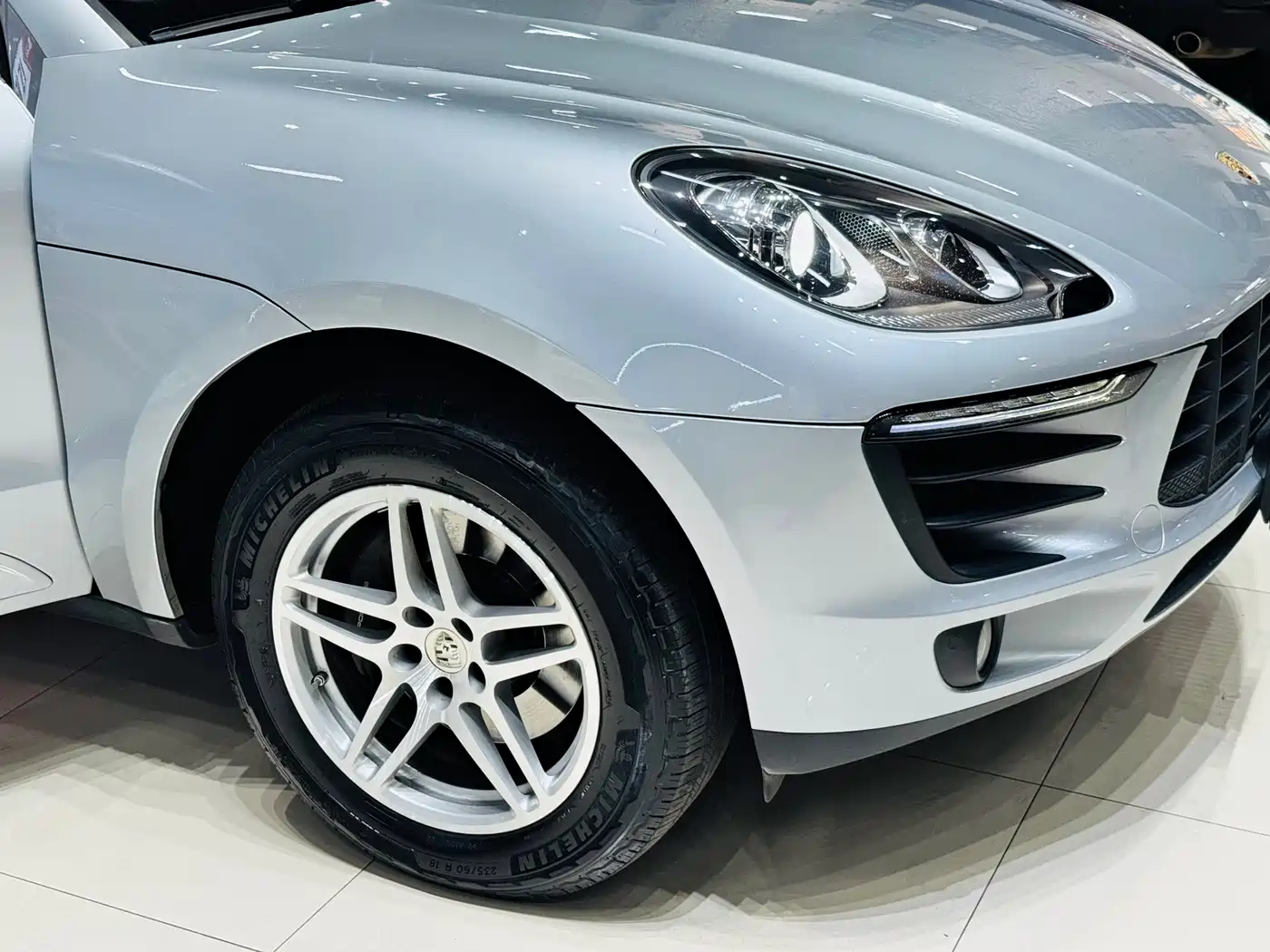 Porsche Macan 2017 Macan 2.0T фото 11