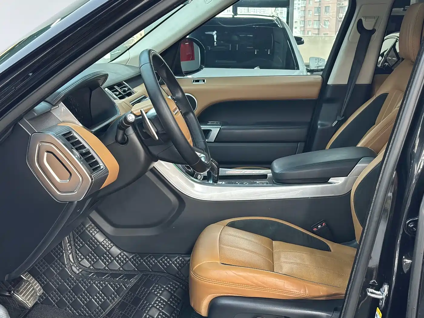 Land Rover Range Rover Sport 2018 3.0 SC V6 HSE DYNAMIC фото 4