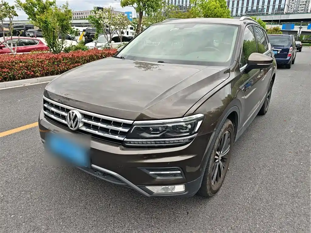 Volkswagen Tiguan L 2017 330TSI Automatic 2WD Flagship Edition фото 2